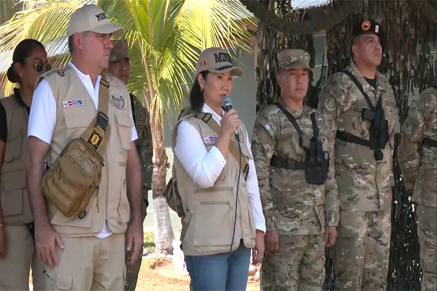 Presidenta Fujimori convoca a FF. AA. y PNP a defender la patria y servir a la ciudadanía